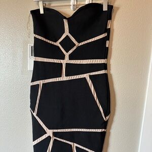 Body Contouring Dress with Sweetheart Neckline